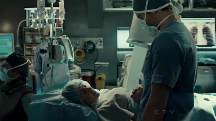 VampireDiariesWorld-dot-org_SavingHope2x01-1525.jpg