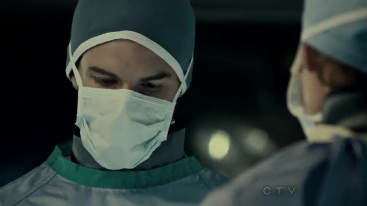 VampireDiariesWorld-dot-org_SavingHope2x01-2012.jpg