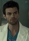 VampireDiariesWorld-dot-org_SavingHope2x01-1325.jpg