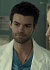 VampireDiariesWorld-dot-org_SavingHope2x01-1345.jpg