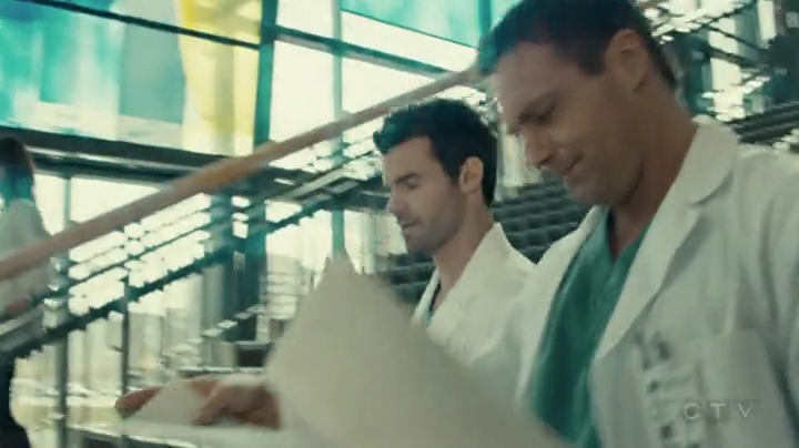 VampireDiariesWorld-dot-org_SavingHope2x01-1475.jpg