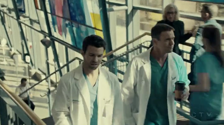 VampireDiariesWorld-dot-org_SavingHope2x01-1493.jpg