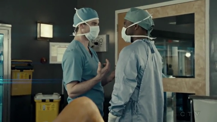 VampireDiariesWorld-dot-org_SavingHope2x03-1844.jpg