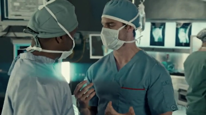 VampireDiariesWorld-dot-org_SavingHope2x03-1849.jpg