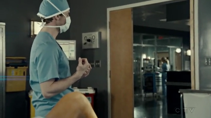 VampireDiariesWorld-dot-org_SavingHope2x03-1864.jpg