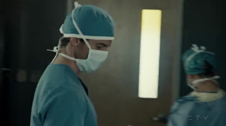 VampireDiariesWorld-dot-org_SavingHope2x03-1871.jpg