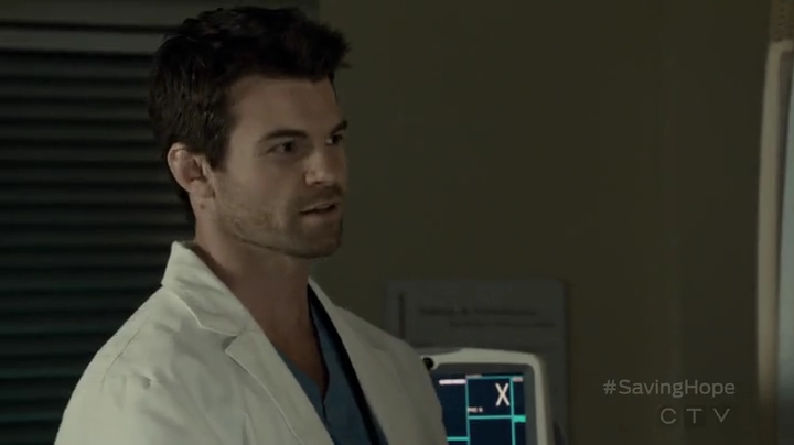 VampireDiariesWorld-dot-org_SavingHope2x03-2197.jpg