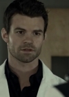 VampireDiariesWorld-dot-org_SavingHope2x03-1563.jpg