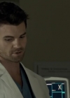 VampireDiariesWorld-dot-org_SavingHope2x03-2206.jpg