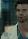 VampireDiariesWorld-dot-org_SavingHope2x03-2305.jpg