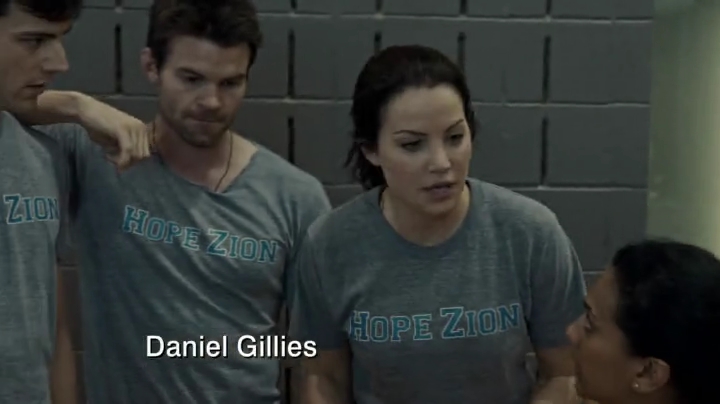 VampireDiariesWorld-dot-org_SavingHope2x04-0035.jpg