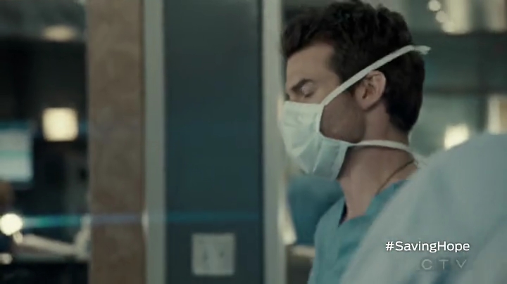 VampireDiariesWorld-dot-org_SavingHope2x04-0288.jpg