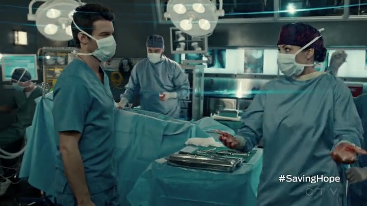 VampireDiariesWorld-dot-org_SavingHope2x04-0291.jpg