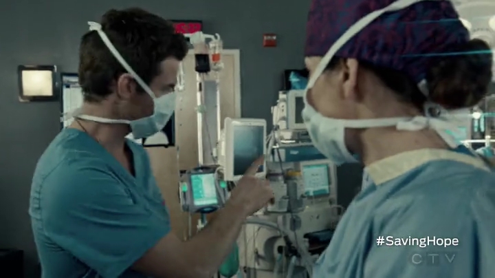 VampireDiariesWorld-dot-org_SavingHope2x04-0292.jpg