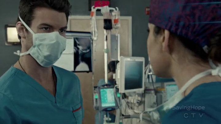 VampireDiariesWorld-dot-org_SavingHope2x04-0301.jpg