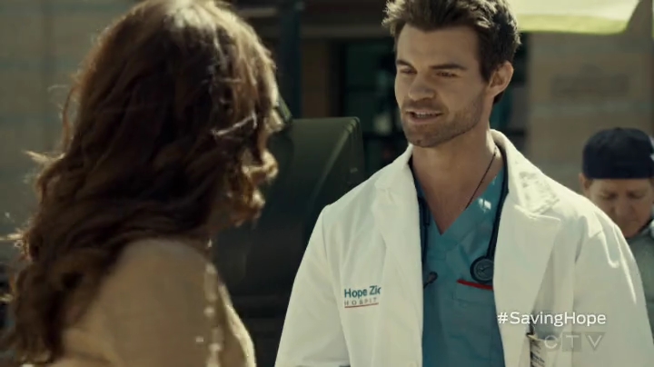 VampireDiariesWorld-dot-org_SavingHope2x04-1168.jpg