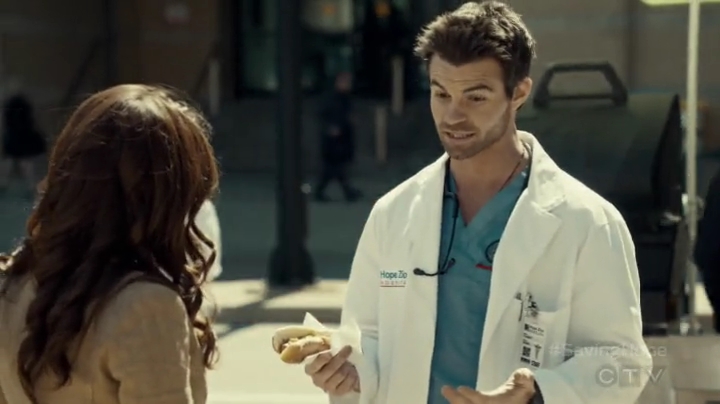 VampireDiariesWorld-dot-org_SavingHope2x04-1175.jpg