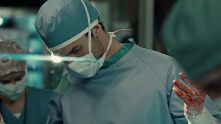 VampireDiariesWorld-dot-org_SavingHope2x04-1556.jpg