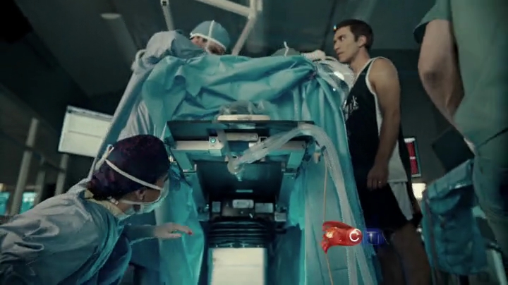 VampireDiariesWorld-dot-org_SavingHope2x04-1577.jpg