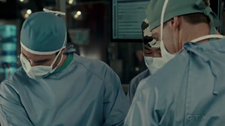 VampireDiariesWorld-dot-org_SavingHope2x04-1688.jpg