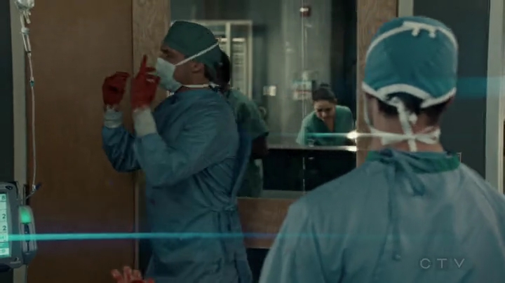 VampireDiariesWorld-dot-org_SavingHope2x04-1707.jpg