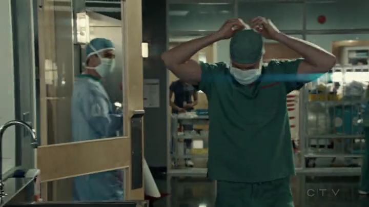 VampireDiariesWorld-dot-org_SavingHope2x04-1913.jpg