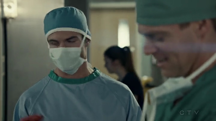 VampireDiariesWorld-dot-org_SavingHope2x04-1934.jpg