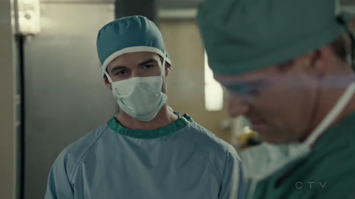 VampireDiariesWorld-dot-org_SavingHope2x04-1937.jpg