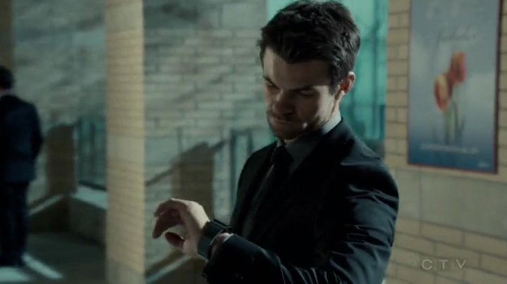 VampireDiariesWorld-dot-org_SavingHope2x04-2276.jpg