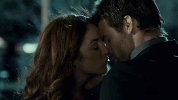 VampireDiariesWorld-dot-org_SavingHope2x04-2510.jpg