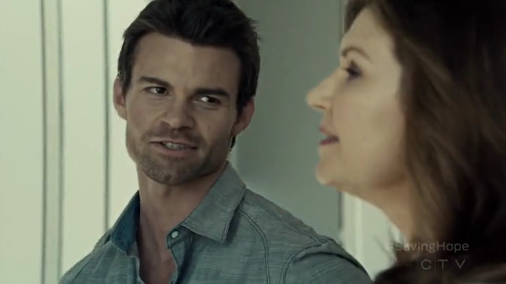 VampireDiariesWorld-dot-org_SavingHope2x05-0339.jpg