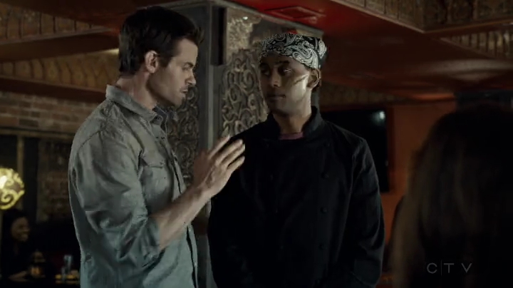 VampireDiariesWorld-dot-org_SavingHope2x05-0628.jpg