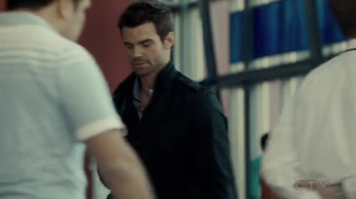 VampireDiariesWorld-dot-org_SavingHope2x05-0967.jpg