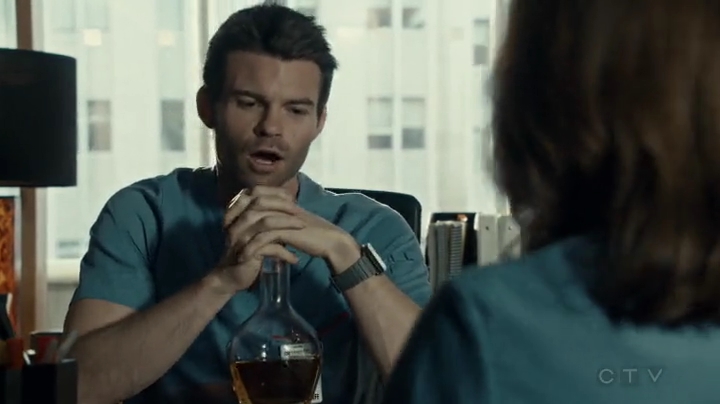 VampireDiariesWorld-dot-org_SavingHope2x05-2013.jpg