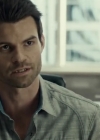 VampireDiariesWorld-dot-org_SavingHope2x05-1277.jpg