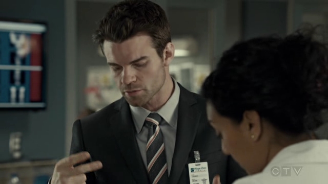 VampireDiariesWorld-dot-org_SavingHope2x07-0469.jpg