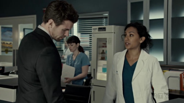 VampireDiariesWorld-dot-org_SavingHope2x07-0473.jpg