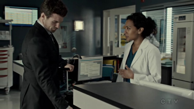 VampireDiariesWorld-dot-org_SavingHope2x07-0480.jpg