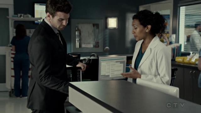 VampireDiariesWorld-dot-org_SavingHope2x07-0482.jpg