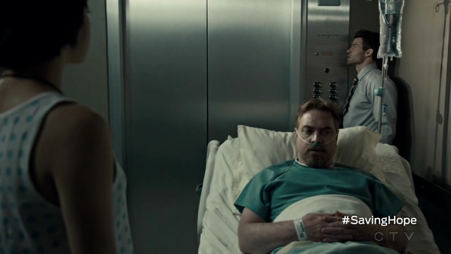 VampireDiariesWorld-dot-org_SavingHope2x07-0990.jpg