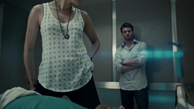 VampireDiariesWorld-dot-org_SavingHope2x07-1878.jpg