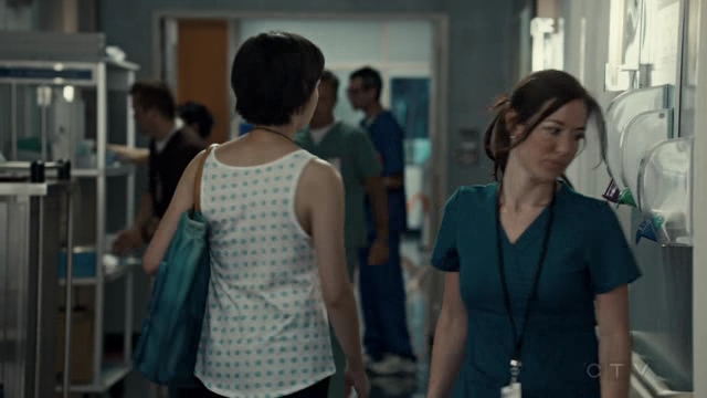 VampireDiariesWorld-dot-org_SavingHope2x07-2341.jpg