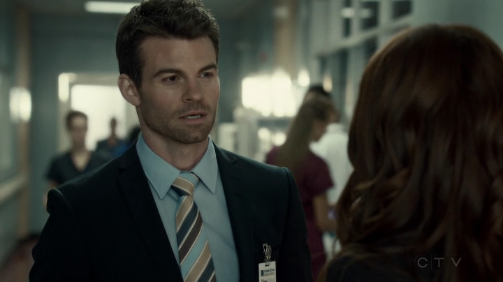 VampireDiariesWorld-dot-org_SavingHope2x09-0663.jpg