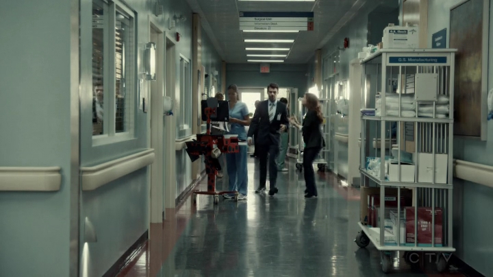 VampireDiariesWorld-dot-org_SavingHope2x09-0749.jpg