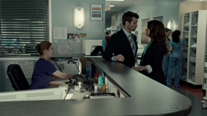 VampireDiariesWorld-dot-org_SavingHope2x09-0771.jpg