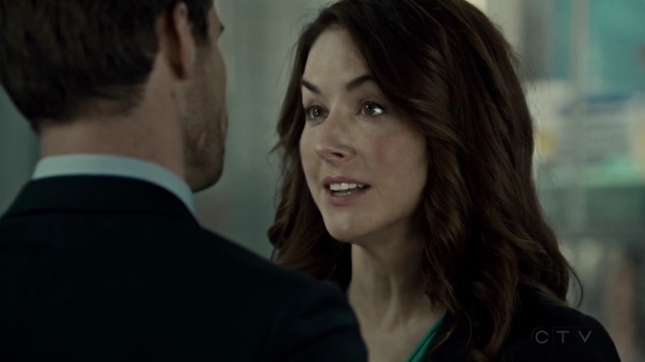 VampireDiariesWorld-dot-org_SavingHope2x09-0784.jpg