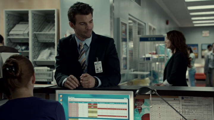 VampireDiariesWorld-dot-org_SavingHope2x09-0814.jpg