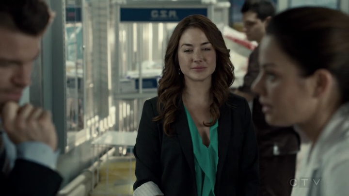 VampireDiariesWorld-dot-org_SavingHope2x09-0846.jpg