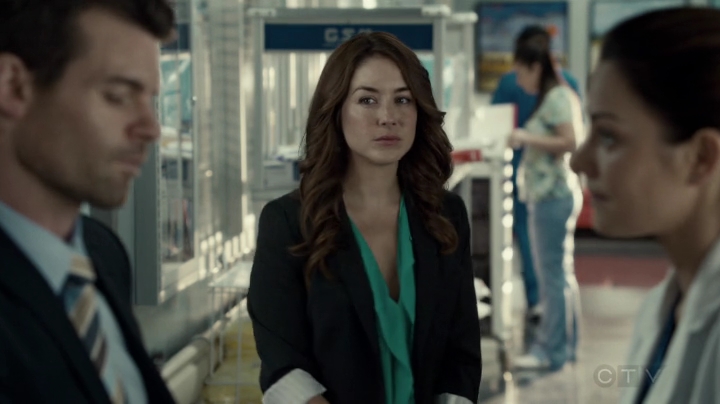 VampireDiariesWorld-dot-org_SavingHope2x09-0875.jpg