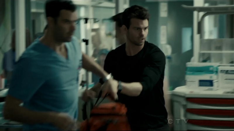 VampireDiariesWorld-dot-org_SavingHope2x10-0376.jpg